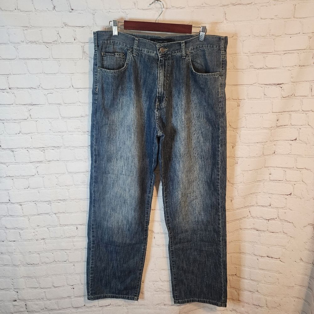 Calvin Klein Men's Straight Jeans, Size 35